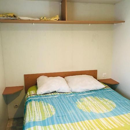 Mobil'Home Dans Camping Bec-de-Mortagne ภายนอก รูปภาพ