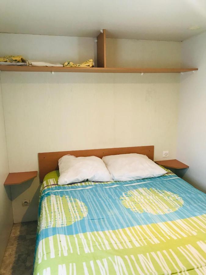 Mobil'Home Dans Camping Bec-de-Mortagne ภายนอก รูปภาพ